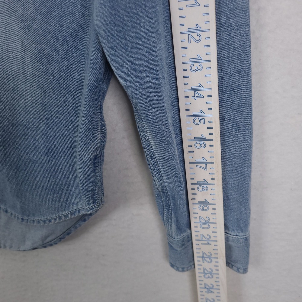 Quince Denim Button Down Shirt Womens M Blue Light Wash Cotton Classic Utility - Picture 13 of 13